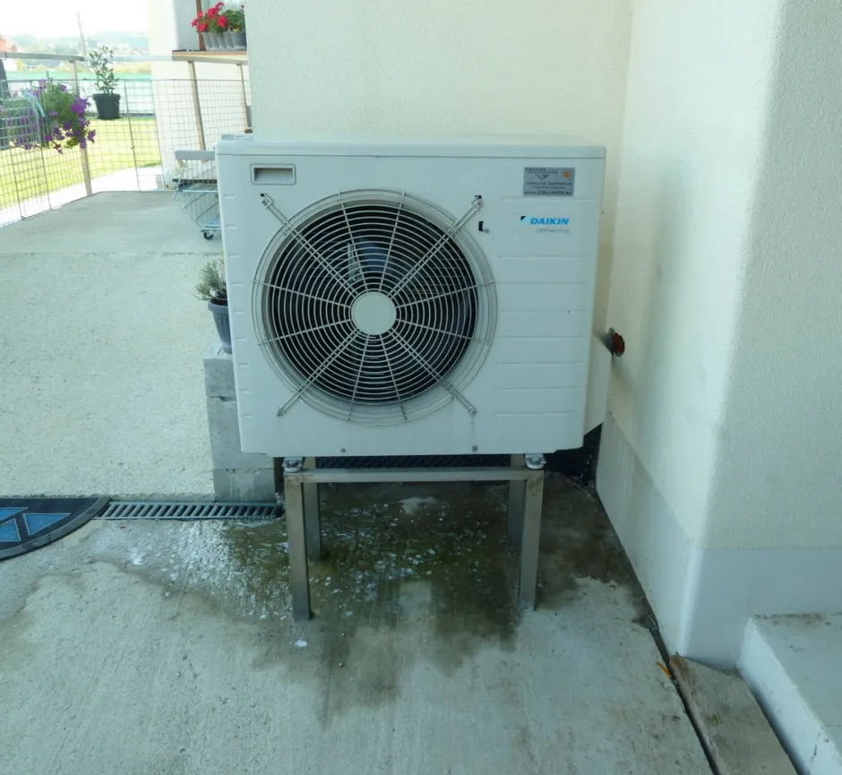 Tepelné čerpadlo vzduch voda Daikin Altherma LT 8kW rodinný dom Sverepec