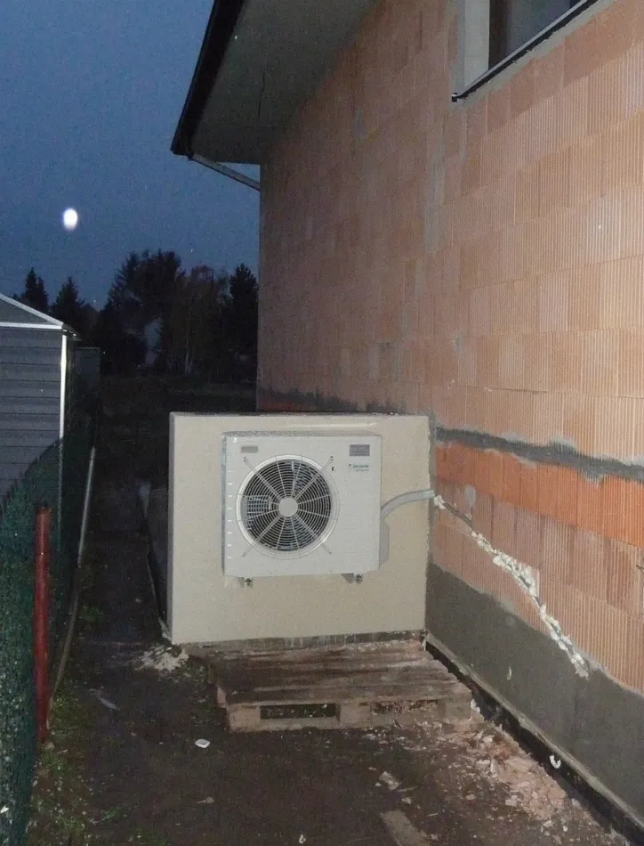 Tepelné čerpadlo vzduch voda Daikin Altherma LT 8kW rodinný dom Trnava