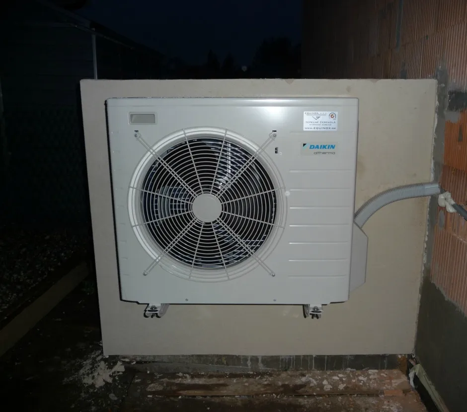 Tepelné čerpadlo vzduch voda Daikin Altherma LT 8kW rodinný dom Trnava