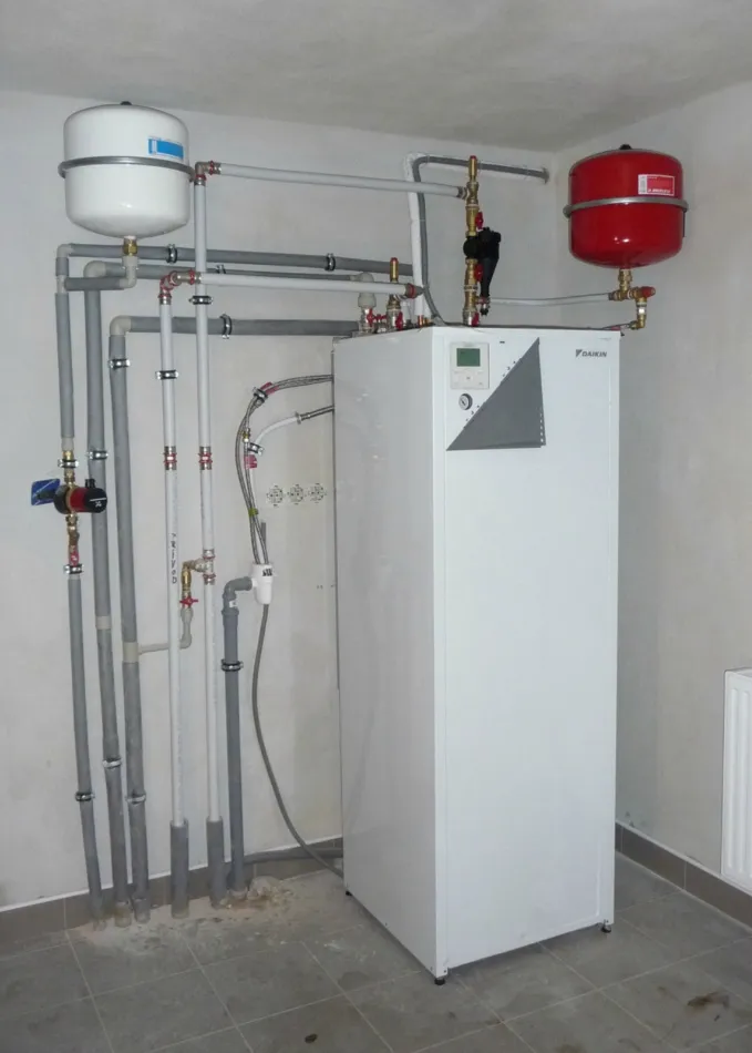 Tepelné čerpadlo vzduch voda Daikin Altherma LT 8kW rodinný dom Trnava