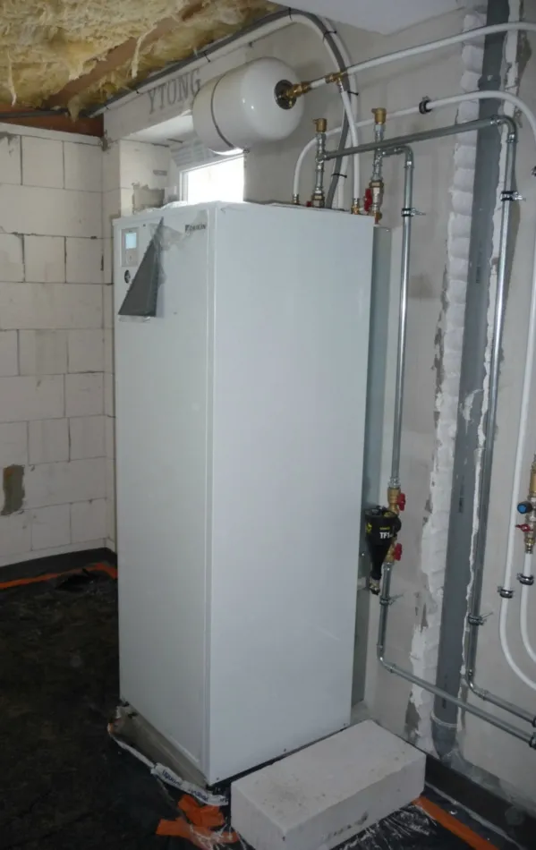 Tepelné čerpadlo vzduch voda Daikin Altherma LT 8kW rodinný dom Turčiansky Peter