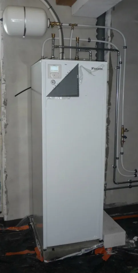 Tepelné čerpadlo vzduch voda Daikin Altherma LT 8kW rodinný dom Turčiansky Peter