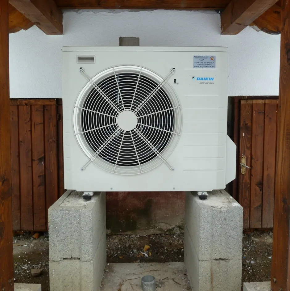 Tepelné čerpadlo vzduch voda Daikin Altherma LT 8kW rodinný dom Turzovka