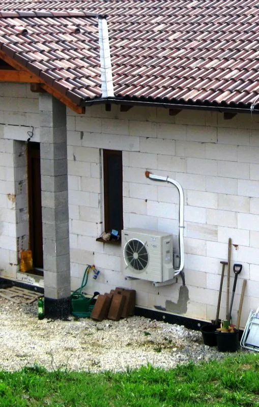 Tepelné čerpadlo vzduch voda Daikin Altherma LT 8kW rodinný dom Udiča