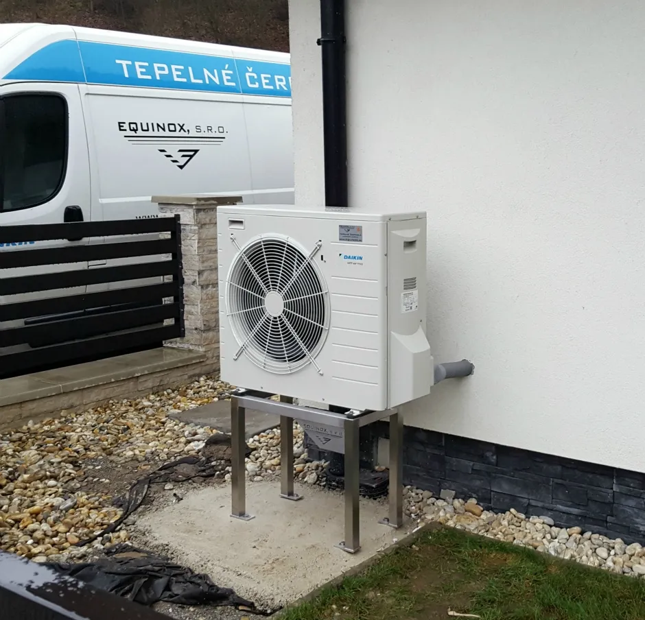 Tepelné čerpadlo vzduch voda Daikin Altherma LT 8kW rodinný dom Uľanka