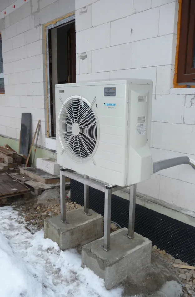 Tepelné čerpadlo vzduch voda Daikin Altherma LT 8kW rodinný dom Uľanka