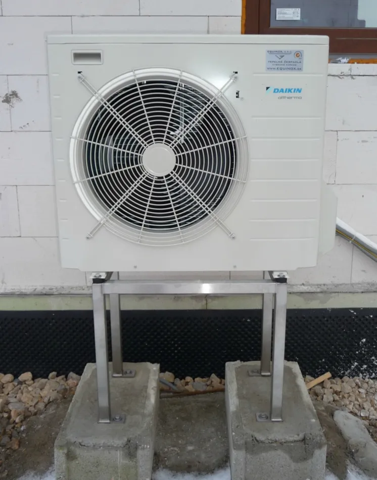 Tepelné čerpadlo vzduch voda Daikin Altherma LT 8kW rodinný dom Uľanka