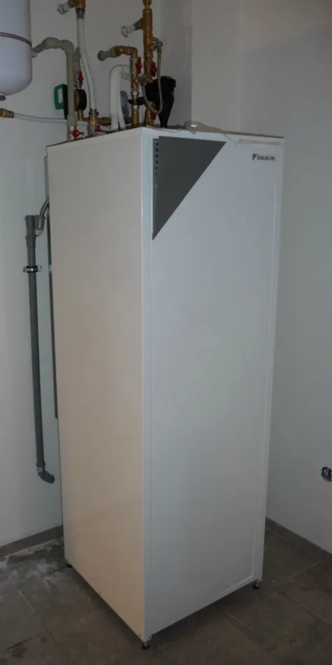 Tepelné čerpadlo vzduch voda Daikin Altherma LT 8kW rodinný dom Uľanka