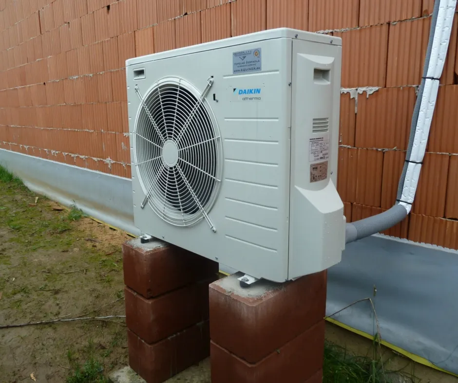 Tepelné čerpadlo vzduch voda Daikin Altherma LT 8kW rodinný dom Vajkovce