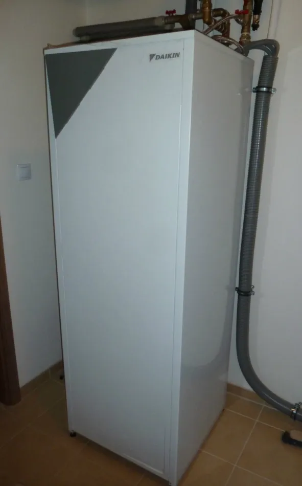 Tepelné čerpadlo vzduch voda Daikin Altherma LT 8kW rodinný dom Vajkovce