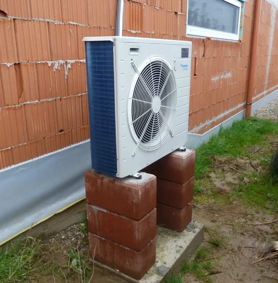 Tepelné čerpadlo vzduch voda Daikin Altherma LT 8kW rodinný dom Vajkovce