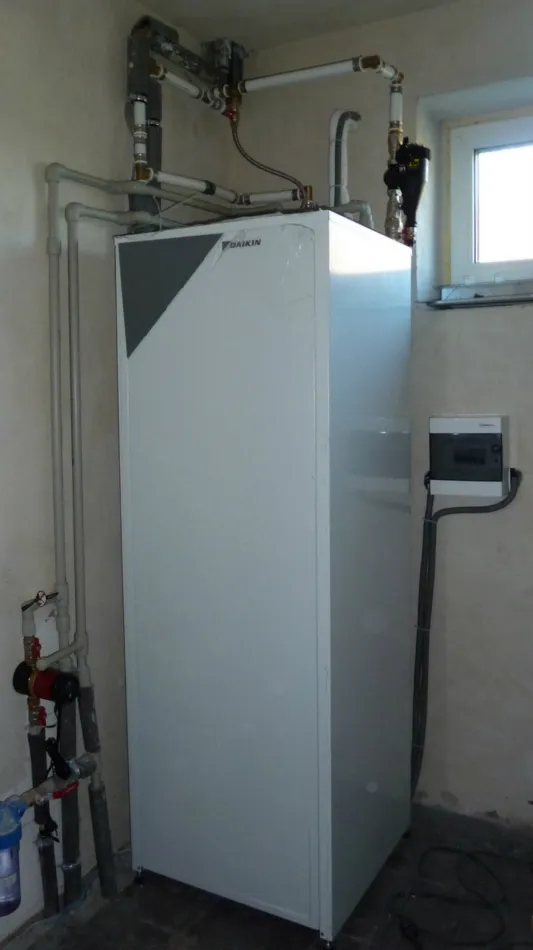Tepelné čerpadlo vzduch voda Daikin Altherma LT 8kW rodinný dom Veľká Lúka