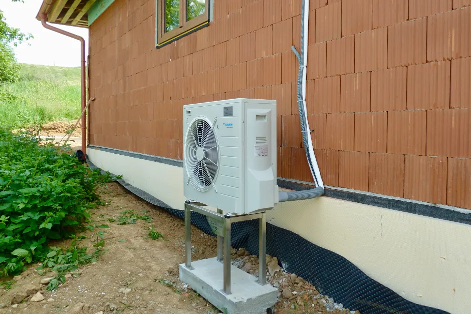 Tepelné čerpadlo vzduch voda Daikin Altherma LT 8kW rodinný dom Vidiná