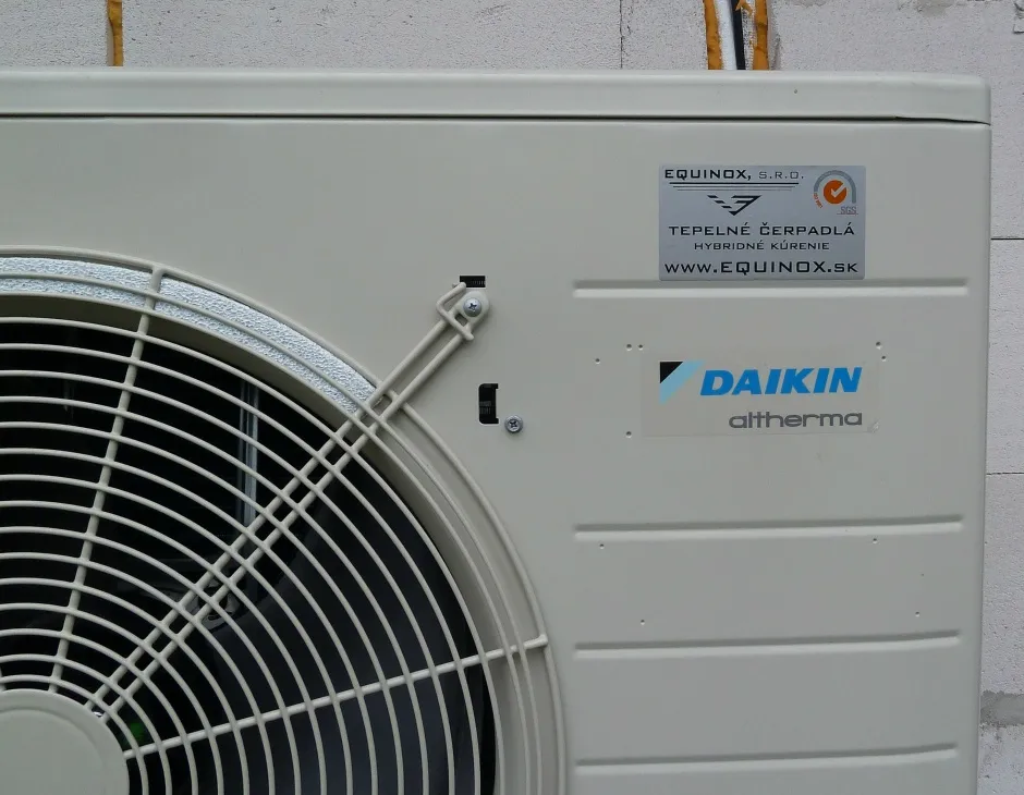 Tepelné čerpadlo vzduch voda Daikin Altherma LT 8kW rodinný dom Žaškov
