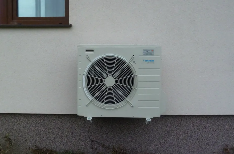 Tepelné čerpadlo vzduch voda Daikin Altherma LT 8kW rodinný dom Zurndorf