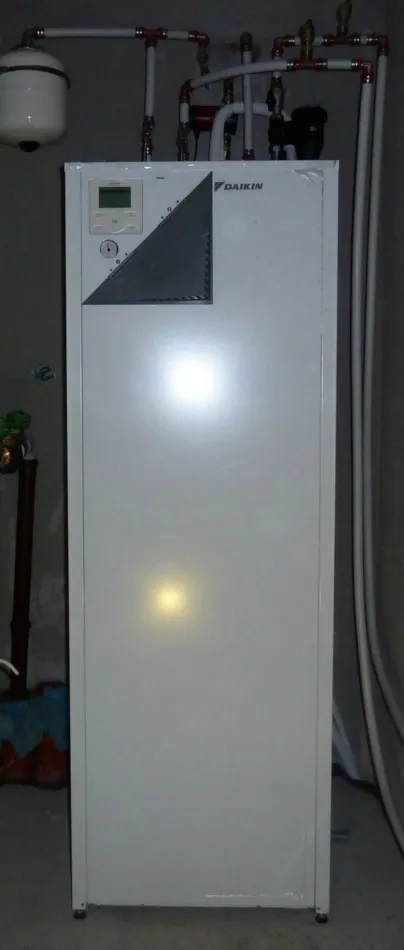 Tepelné čerpadlo vzduch voda Daikin Altherma LT 8kW rodinný dom Zurndorf