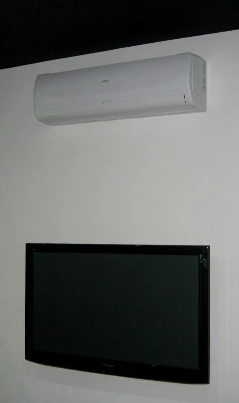 Tepelné čerpadlo vzduch voda Daikin Altherma LT 8kW s chladením fan coil nástenný rodinný dom Čakany1
