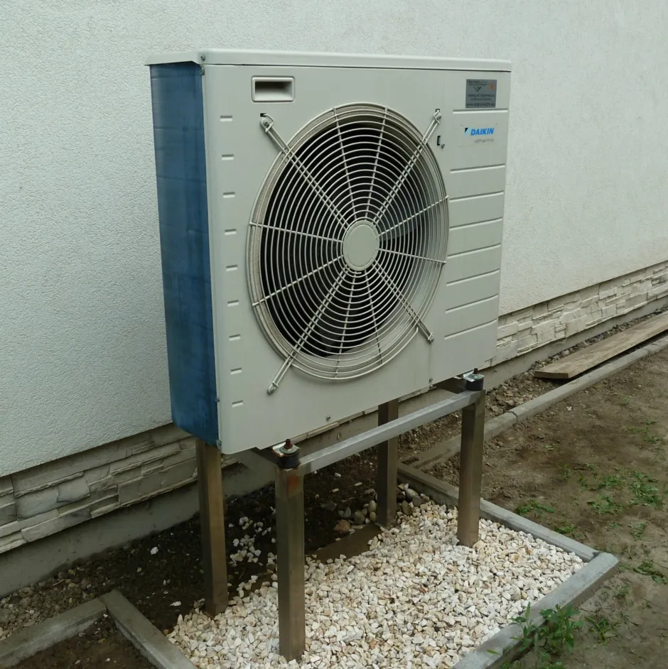 Tepelné čerpadlo vzduch voda Daikin Altherma LT 8kW s chladením fan coil rodinný dom Rovinka