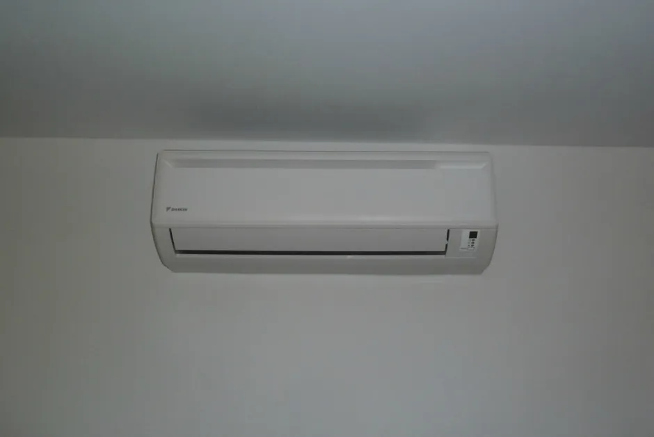 Tepelné čerpadlo vzduch voda Daikin Altherma LT 8kW s chladením fan coil rodinný dom Rovinka