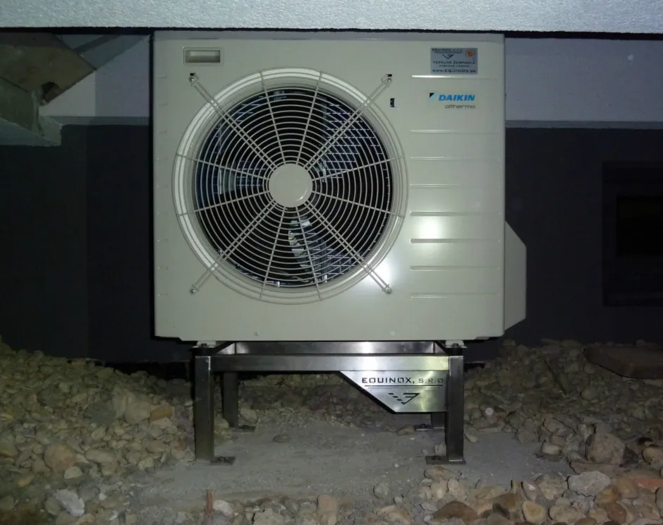 Tepelné čerpadlo vzduch voda Daikin Altherma LT 8kW s chladením RD Hainburg an der Donau