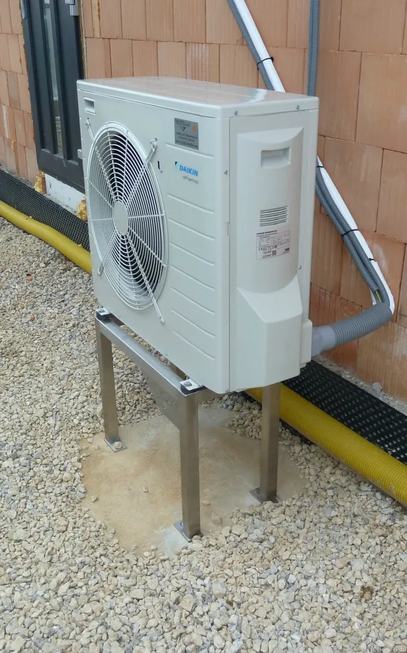 Tepelné čerpadlo vzduch voda Daikin Altherma LT 8kW s chladením RD Trenčianske Jastrabie