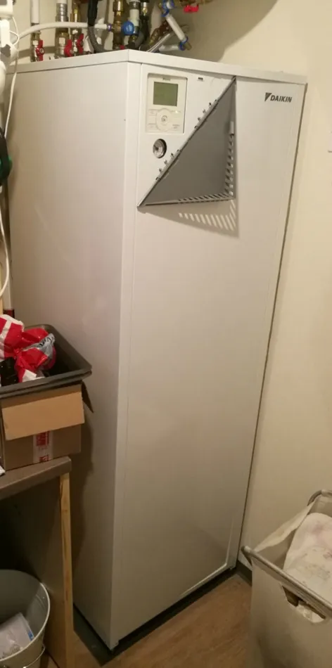 Tepelné čerpadlo vzduch voda Daikin Altherma LT 8kW s chladením rod. dom Banská Bystrica