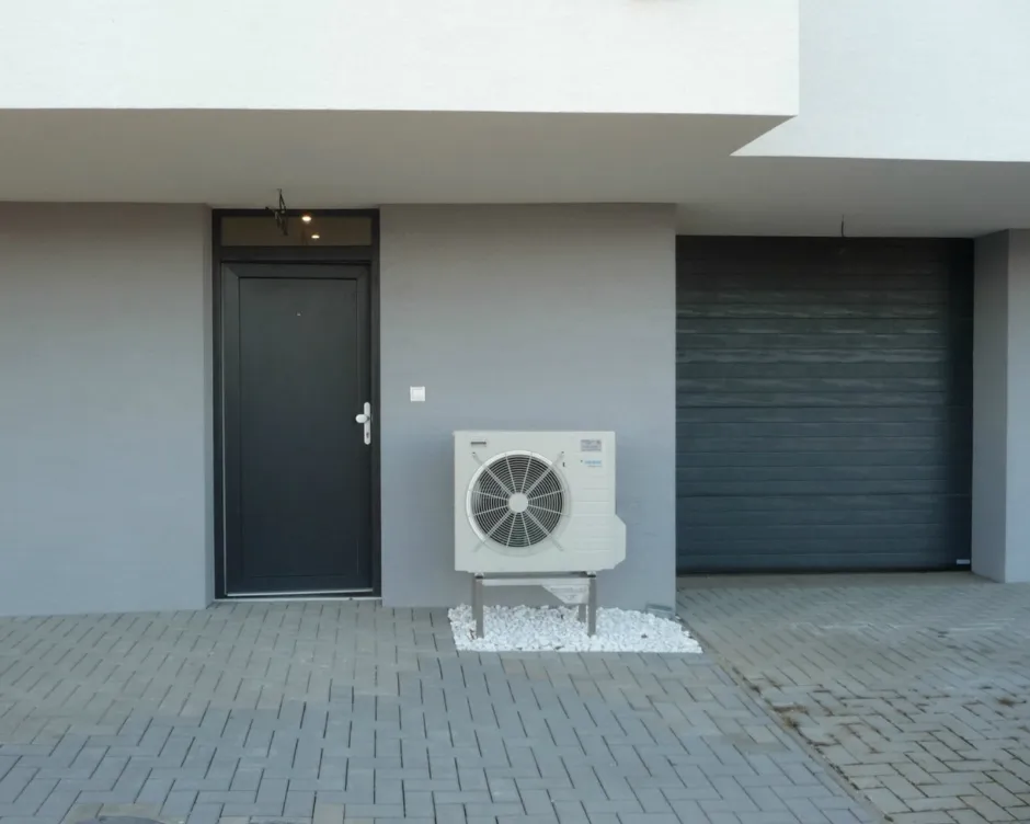 Tepelné čerpadlo vzduch voda Daikin Altherma LT 8kW s chladením rod. dom Banská Bystrica