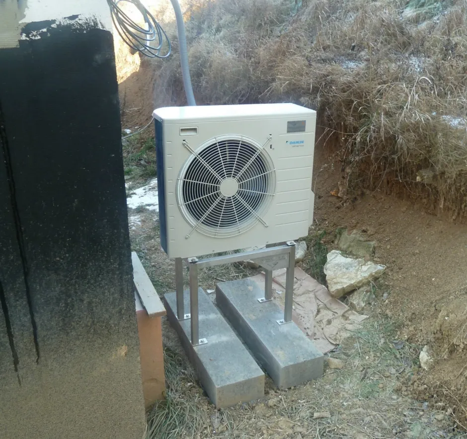 Tepelné čerpadlo vzduch voda Daikin Altherma LT 8kW s chladením rod. dom Banská Bystrica