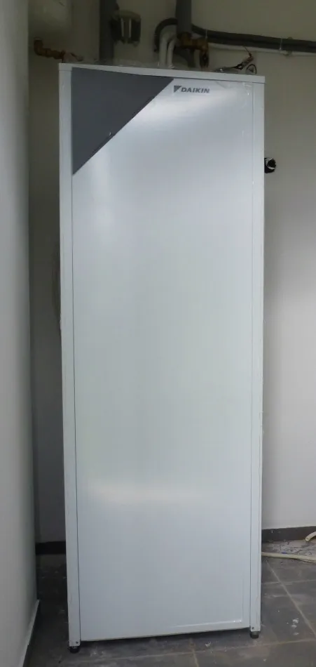 Tepelné čerpadlo vzduch voda Daikin Altherma LT 8kW s chladením rod. dom Banská Bystrica
