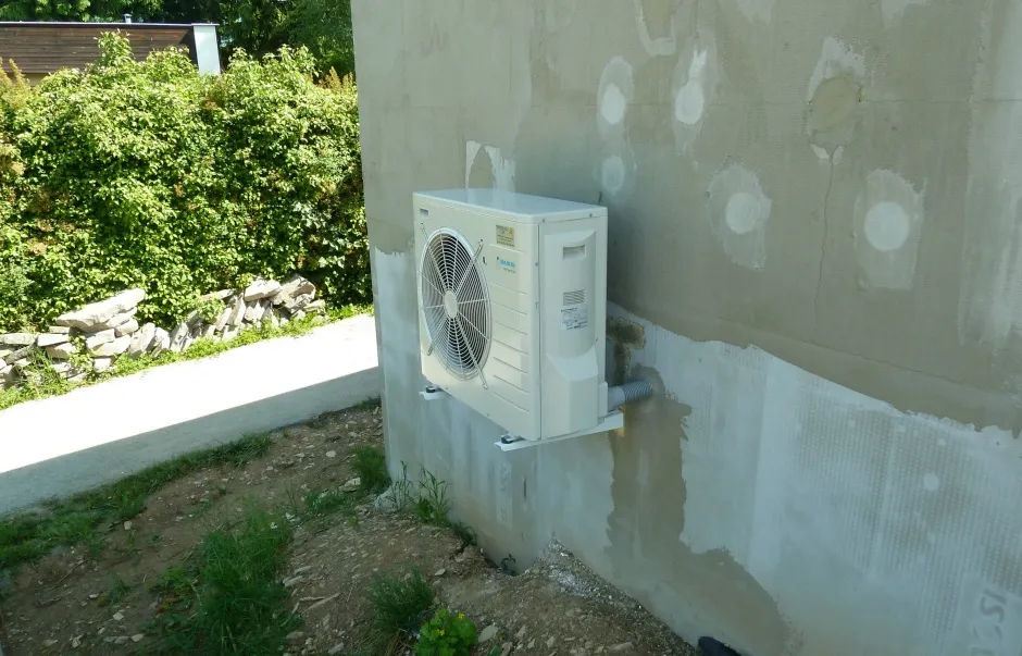 Tepelné čerpadlo vzduch voda Daikin Altherma LT 8kW s chladením rod. dom Banská Bystrica