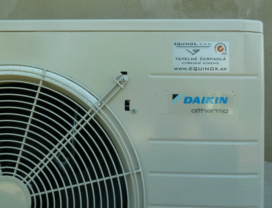 Tepelné čerpadlo vzduch voda Daikin Altherma LT 8kW s chladením rod. dom Banská Bystrica