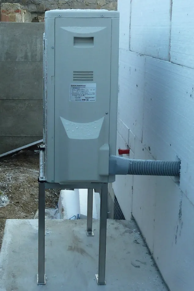 Tepelné čerpadlo vzduch voda Daikin Altherma LT 8kW s chladením rod. dom Banská Bystrica