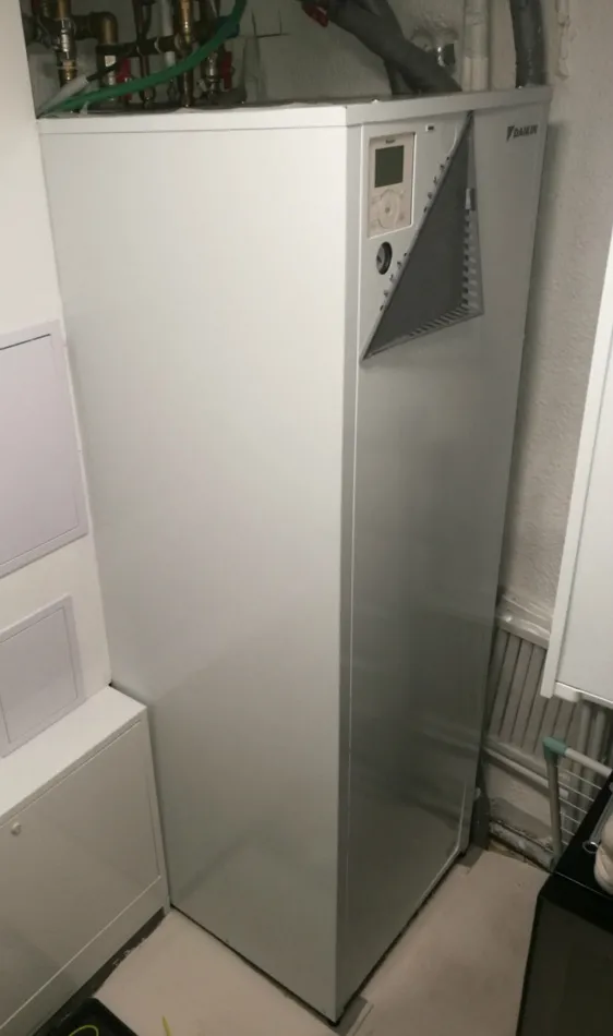Tepelné čerpadlo vzduch voda Daikin Altherma LT 8kW s chladením rod. dom Banská Bystrica