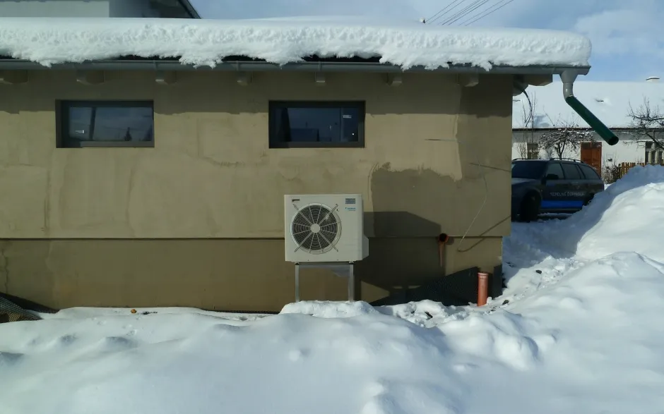 Tepelné čerpadlo vzduch voda Daikin Altherma LT 8kW s chladením rod. dom Liptovský Peter