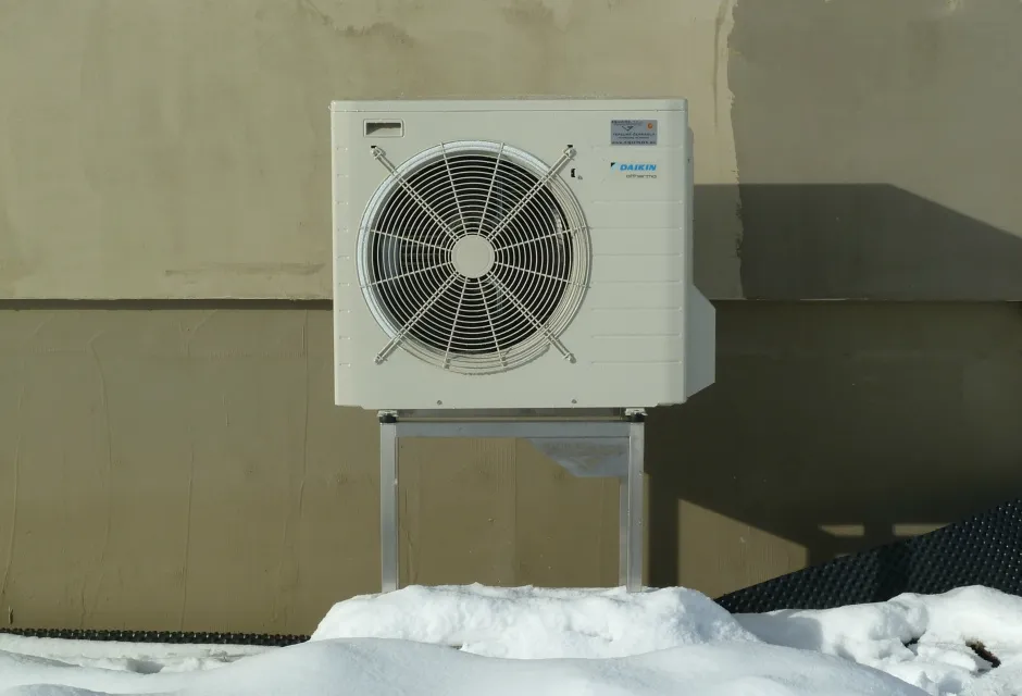 Tepelné čerpadlo vzduch voda Daikin Altherma LT 8kW s chladením rod. dom Liptovský Peter