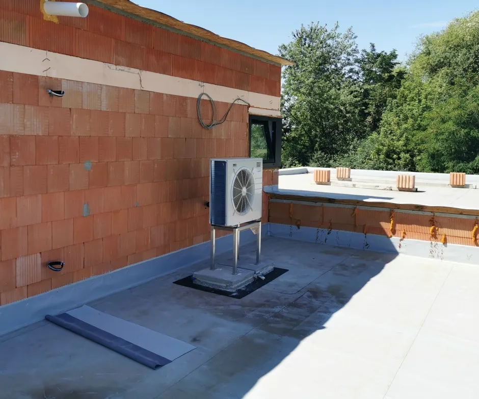 Tepelné čerpadlo vzduch voda Daikin Altherma LT 8kW s chladením rod. dom Tesárske Mlyňany