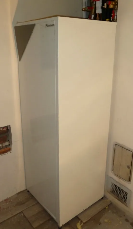 Tepelné čerpadlo vzduch voda Daikin Altherma LT 8kW s chladením rodinný dom Považská Bystrica