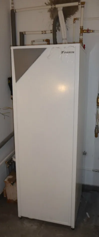 Tepelné čerpadlo vzduch voda Daikin Altherma LT 8kW s chladením rodinný dom Záhorská Bystrica