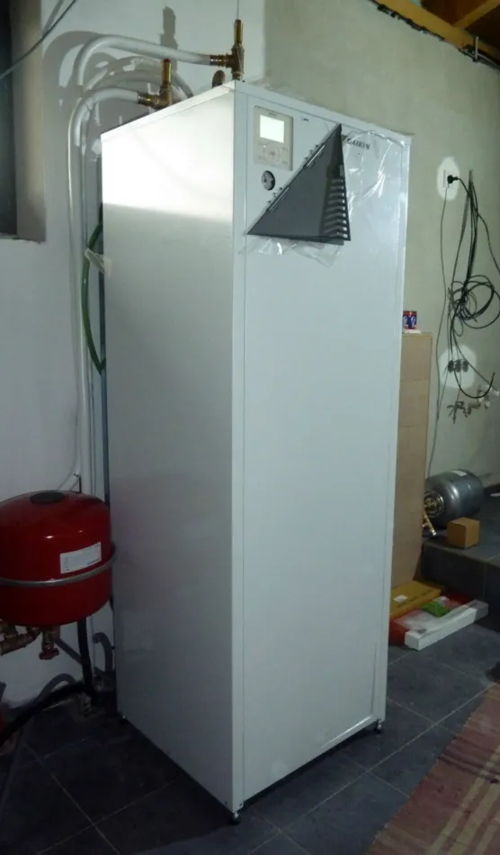 Tepelné čerpadlo vzduch voda Daikin Altherma LT 8kW s chladením rodinný dom Andice