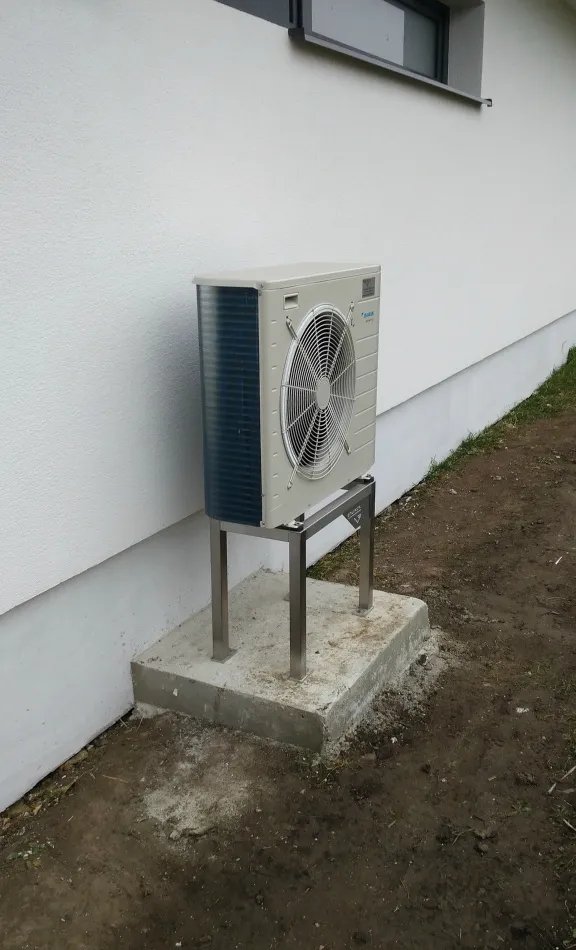 Tepelné čerpadlo vzduch voda Daikin Altherma LT 8kW s chladením rodinný dom Biely Kostol