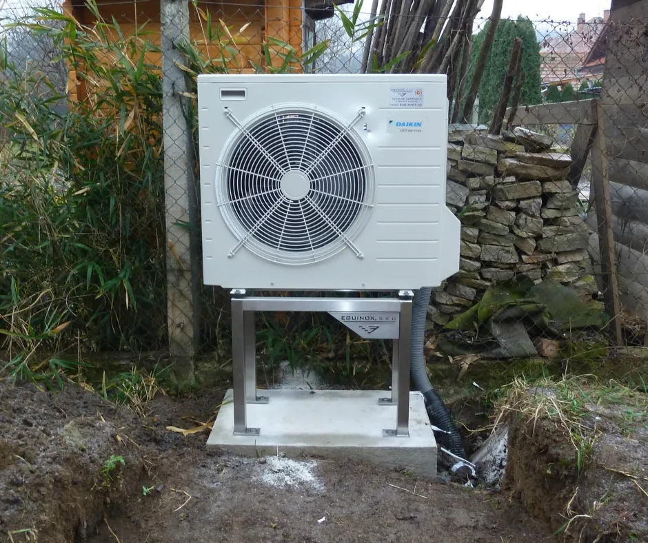 Tepelné čerpadlo vzduch voda Daikin Altherma LT 8kW s chladením rodinný dom Brodzany