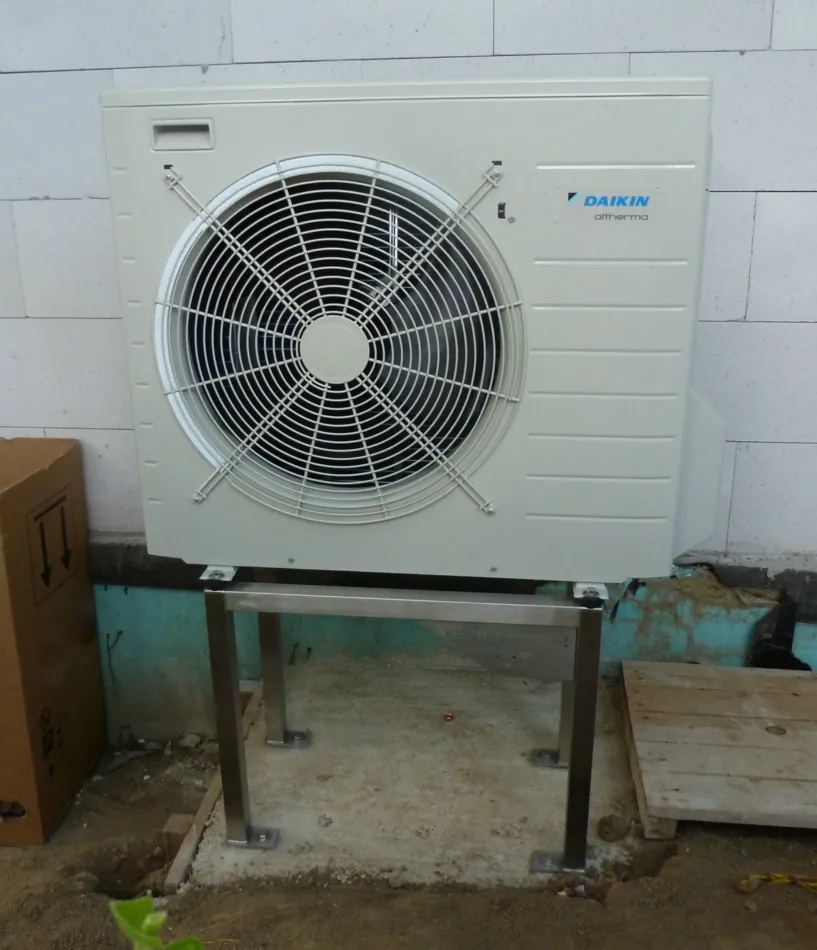 Tepelné čerpadlo vzduch voda Daikin Altherma LT 8kW s chladením rodinný dom Čaňa