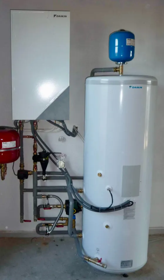Tepelné čerpadlo vzduch voda Daikin Altherma LT 8kW s chladením rodinný dom Galanta