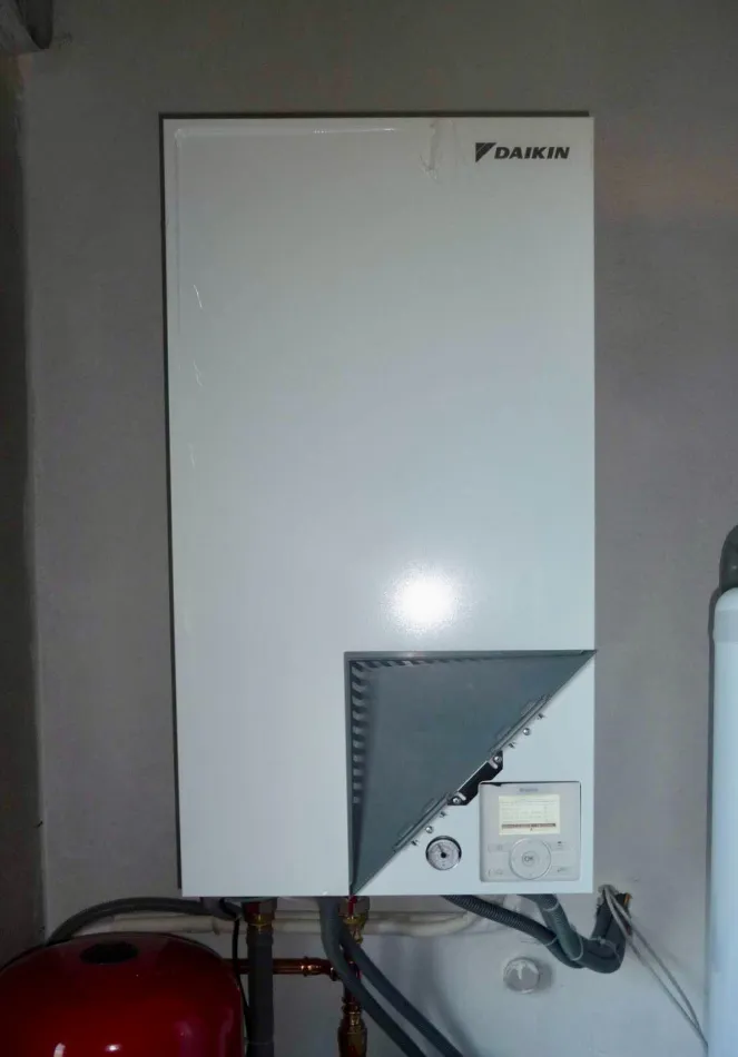 Tepelné čerpadlo vzduch voda Daikin Altherma LT 8kW s chladením rodinný dom Galanta
