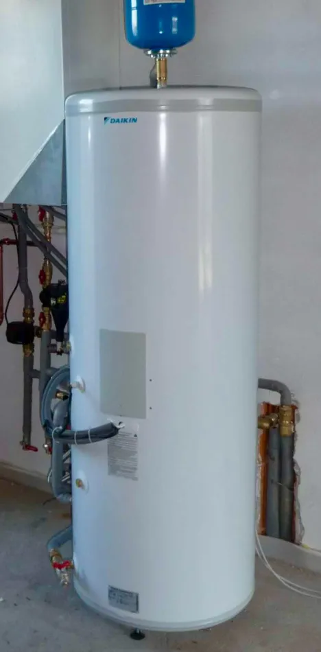 Tepelné čerpadlo vzduch voda Daikin Altherma LT 8kW s chladením rodinný dom Galanta