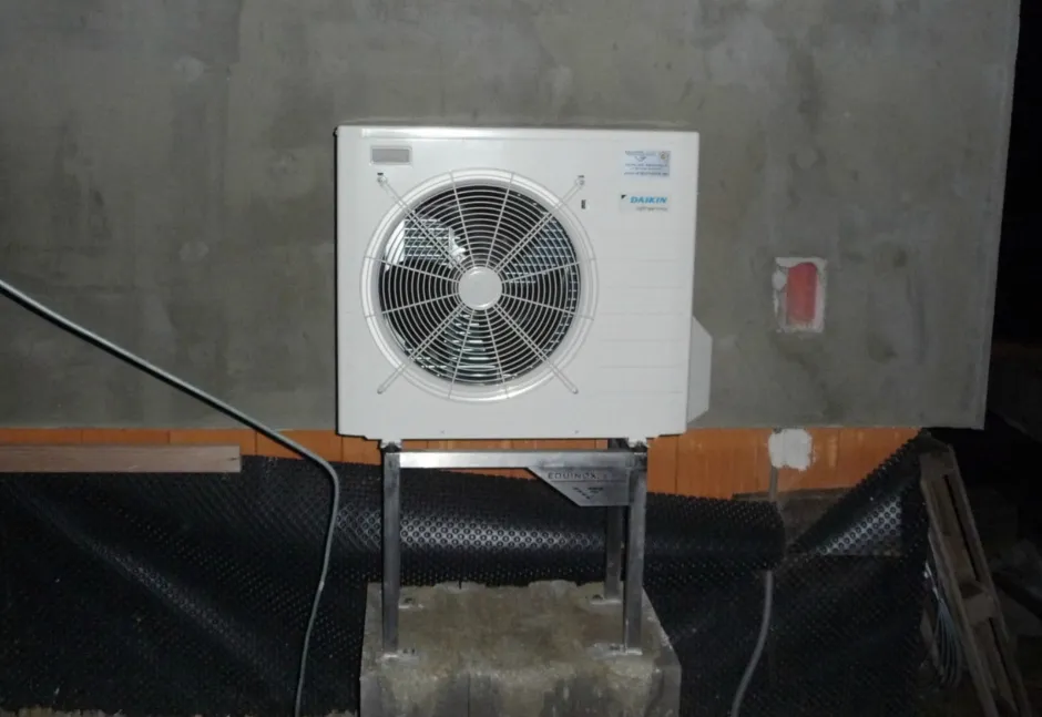 Tepelné čerpadlo vzduch voda Daikin Altherma LT 8kW s chladením rodinný dom Hodkovce