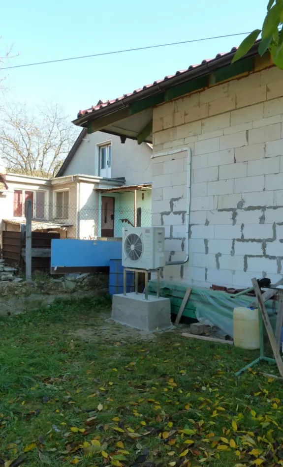 Tepelné čerpadlo vzduch voda Daikin Altherma LT 8kW s chladením rodinný dom Hradište