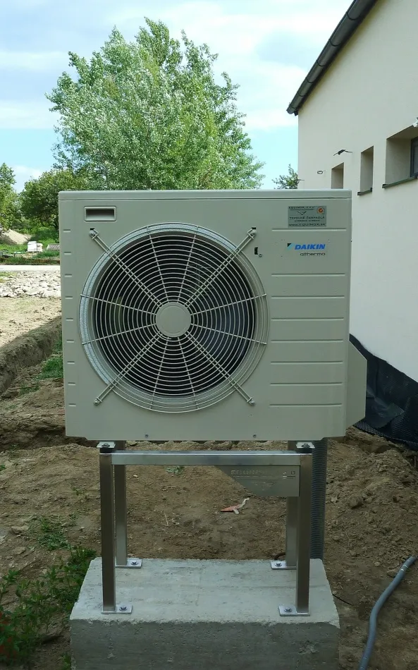 Tepelné čerpadlo vzduch voda Daikin Altherma LT 8kW s chladením rodinný dom Kittsee