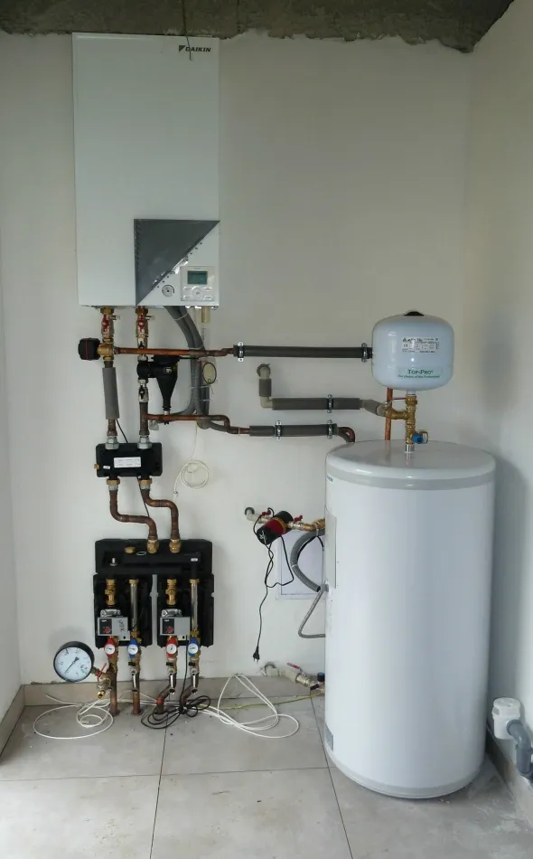 Tepelné čerpadlo vzduch voda Daikin Altherma LT 8kW s chladením rodinný dom Ladce