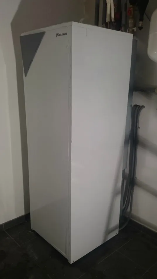 Tepelné čerpadlo vzduch voda Daikin Altherma LT 8kW s chladením rodinný dom Levice